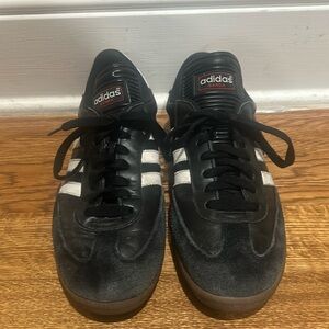 Classic Adidas Samba.   Used but has lots of life left.   Size 9